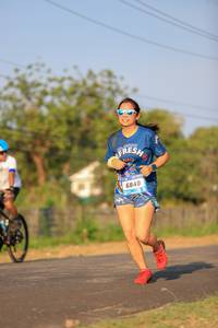 BIB: 6840
                            <button type="button" onclick="openModal(3415891)" class="btn btn-primary btn-sm float-right btn-popup" data-toggle="modal" data-target=".modal-high-quality">
                        <i class="fas fa-shopping-cart"></i> Add to Cart
                    </button>
                                            <button type="button" onclick="isThisMe(3415891, true)" class="btn btn-success btn-sm float-right btn-popup btn-isme hidden" data-toggle="tooltip" data-placement="bottom" title="นี่คือรูปของคุณใช่ไหม คลิกที่นี่เพื่อเอาเข้าอัลบั้ม">
                        <i class="fas fa-plus"></i> Add to album
                    </button>
                    <button type="button" onclick="isThisMe(3415891, false)" class="btn btn-warning btn-sm float-right btn-popup btn-isnotme hidden">
                        <i class="fas fa-ban"></i> Remove from album
                    </button>