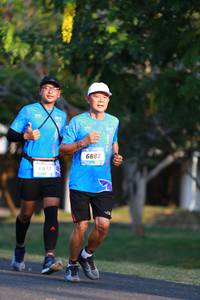 BIB: 6882, 6827
                            <button type="button" onclick="openModal(3138090)" class="btn btn-primary btn-sm float-right btn-popup" data-toggle="modal" data-target=".modal-high-quality">
                        <i class="fas fa-shopping-cart"></i> Add to Cart
                    </button>
                                            <button type="button" onclick="isThisMe(3138090, true)" class="btn btn-success btn-sm float-right btn-popup btn-isme hidden" data-toggle="tooltip" data-placement="bottom" title="นี่คือรูปของคุณใช่ไหม คลิกที่นี่เพื่อเอาเข้าอัลบั้ม">
                        <i class="fas fa-plus"></i> Add to album
                    </button>
                    <button type="button" onclick="isThisMe(3138090, false)" class="btn btn-warning btn-sm float-right btn-popup btn-isnotme hidden">
                        <i class="fas fa-ban"></i> Remove from album
                    </button>