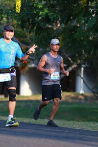 BIB: 6553, 6629
                            <button type="button" onclick="openModal(3135899)" class="btn btn-primary btn-sm float-right btn-popup" data-toggle="modal" data-target=".modal-high-quality">
                        <i class="fas fa-shopping-cart"></i> Add to Cart
                    </button>
                                            <button type="button" onclick="isThisMe(3135899, true)" class="btn btn-success btn-sm float-right btn-popup btn-isme hidden" data-toggle="tooltip" data-placement="bottom" title="นี่คือรูปของคุณใช่ไหม คลิกที่นี่เพื่อเอาเข้าอัลบั้ม">
                        <i class="fas fa-plus"></i> Add to album
                    </button>
                    <button type="button" onclick="isThisMe(3135899, false)" class="btn btn-warning btn-sm float-right btn-popup btn-isnotme hidden">
                        <i class="fas fa-ban"></i> Remove from album
                    </button>