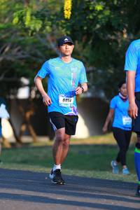 BIB: 6014
                            <button type="button" onclick="openModal(3137970)" class="btn btn-primary btn-sm float-right btn-popup" data-toggle="modal" data-target=".modal-high-quality">
                        <i class="fas fa-shopping-cart"></i> Add to Cart
                    </button>
                                            <button type="button" onclick="isThisMe(3137970, true)" class="btn btn-success btn-sm float-right btn-popup btn-isme hidden" data-toggle="tooltip" data-placement="bottom" title="นี่คือรูปของคุณใช่ไหม คลิกที่นี่เพื่อเอาเข้าอัลบั้ม">
                        <i class="fas fa-plus"></i> Add to album
                    </button>
                    <button type="button" onclick="isThisMe(3137970, false)" class="btn btn-warning btn-sm float-right btn-popup btn-isnotme hidden">
                        <i class="fas fa-ban"></i> Remove from album
                    </button>