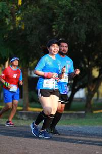 BIB: 604
                            <button type="button" onclick="openModal(3138222)" class="btn btn-primary btn-sm float-right btn-popup" data-toggle="modal" data-target=".modal-high-quality">
                        <i class="fas fa-shopping-cart"></i> Add to Cart
                    </button>
                                            <button type="button" onclick="isThisMe(3138222, true)" class="btn btn-success btn-sm float-right btn-popup btn-isme hidden" data-toggle="tooltip" data-placement="bottom" title="นี่คือรูปของคุณใช่ไหม คลิกที่นี่เพื่อเอาเข้าอัลบั้ม">
                        <i class="fas fa-plus"></i> Add to album
                    </button>
                    <button type="button" onclick="isThisMe(3138222, false)" class="btn btn-warning btn-sm float-right btn-popup btn-isnotme hidden">
                        <i class="fas fa-ban"></i> Remove from album
                    </button>