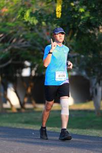 BIB: 6135
                            <button type="button" onclick="openModal(3136570)" class="btn btn-primary btn-sm float-right btn-popup" data-toggle="modal" data-target=".modal-high-quality">
                        <i class="fas fa-shopping-cart"></i> Add to Cart
                    </button>
                                            <button type="button" onclick="isThisMe(3136570, true)" class="btn btn-success btn-sm float-right btn-popup btn-isme hidden" data-toggle="tooltip" data-placement="bottom" title="นี่คือรูปของคุณใช่ไหม คลิกที่นี่เพื่อเอาเข้าอัลบั้ม">
                        <i class="fas fa-plus"></i> Add to album
                    </button>
                    <button type="button" onclick="isThisMe(3136570, false)" class="btn btn-warning btn-sm float-right btn-popup btn-isnotme hidden">
                        <i class="fas fa-ban"></i> Remove from album
                    </button>