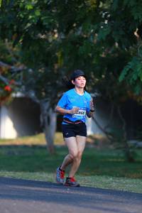 BIB: 860
                            <button type="button" onclick="openModal(3135969)" class="btn btn-primary btn-sm float-right btn-popup" data-toggle="modal" data-target=".modal-high-quality">
                        <i class="fas fa-shopping-cart"></i> Add to Cart
                    </button>
                                            <button type="button" onclick="isThisMe(3135969, true)" class="btn btn-success btn-sm float-right btn-popup btn-isme hidden" data-toggle="tooltip" data-placement="bottom" title="นี่คือรูปของคุณใช่ไหม คลิกที่นี่เพื่อเอาเข้าอัลบั้ม">
                        <i class="fas fa-plus"></i> Add to album
                    </button>
                    <button type="button" onclick="isThisMe(3135969, false)" class="btn btn-warning btn-sm float-right btn-popup btn-isnotme hidden">
                        <i class="fas fa-ban"></i> Remove from album
                    </button>