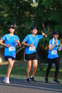 BIB: 6518, 6510, 6509
                            <button type="button" onclick="openModal(3150147)" class="btn btn-primary btn-sm float-right btn-popup" data-toggle="modal" data-target=".modal-high-quality">
                        <i class="fas fa-shopping-cart"></i> Add to Cart
                    </button>
                                            <button type="button" onclick="isThisMe(3150147, true)" class="btn btn-success btn-sm float-right btn-popup btn-isme hidden" data-toggle="tooltip" data-placement="bottom" title="นี่คือรูปของคุณใช่ไหม คลิกที่นี่เพื่อเอาเข้าอัลบั้ม">
                        <i class="fas fa-plus"></i> Add to album
                    </button>
                    <button type="button" onclick="isThisMe(3150147, false)" class="btn btn-warning btn-sm float-right btn-popup btn-isnotme hidden">
                        <i class="fas fa-ban"></i> Remove from album
                    </button>