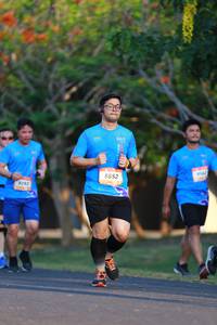 BIB: 8652
                            <button type="button" onclick="openModal(3153363)" class="btn btn-primary btn-sm float-right btn-popup" data-toggle="modal" data-target=".modal-high-quality">
                        <i class="fas fa-shopping-cart"></i> Add to Cart
                    </button>
                                            <button type="button" onclick="isThisMe(3153363, true)" class="btn btn-success btn-sm float-right btn-popup btn-isme hidden" data-toggle="tooltip" data-placement="bottom" title="นี่คือรูปของคุณใช่ไหม คลิกที่นี่เพื่อเอาเข้าอัลบั้ม">
                        <i class="fas fa-plus"></i> Add to album
                    </button>
                    <button type="button" onclick="isThisMe(3153363, false)" class="btn btn-warning btn-sm float-right btn-popup btn-isnotme hidden">
                        <i class="fas fa-ban"></i> Remove from album
                    </button>