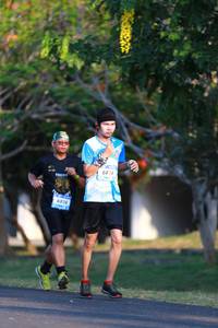 BIB: 6474
                            <button type="button" onclick="openModal(3135527)" class="btn btn-primary btn-sm float-right btn-popup" data-toggle="modal" data-target=".modal-high-quality">
                        <i class="fas fa-shopping-cart"></i> Add to Cart
                    </button>
                                            <button type="button" onclick="isThisMe(3135527, true)" class="btn btn-success btn-sm float-right btn-popup btn-isme hidden" data-toggle="tooltip" data-placement="bottom" title="นี่คือรูปของคุณใช่ไหม คลิกที่นี่เพื่อเอาเข้าอัลบั้ม">
                        <i class="fas fa-plus"></i> Add to album
                    </button>
                    <button type="button" onclick="isThisMe(3135527, false)" class="btn btn-warning btn-sm float-right btn-popup btn-isnotme hidden">
                        <i class="fas fa-ban"></i> Remove from album
                    </button>