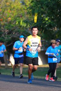 BIB: 201
                            <button type="button" onclick="openModal(3137592)" class="btn btn-primary btn-sm float-right btn-popup" data-toggle="modal" data-target=".modal-high-quality">
                        <i class="fas fa-shopping-cart"></i> Add to Cart
                    </button>
                                            <button type="button" onclick="isThisMe(3137592, true)" class="btn btn-success btn-sm float-right btn-popup btn-isme hidden" data-toggle="tooltip" data-placement="bottom" title="นี่คือรูปของคุณใช่ไหม คลิกที่นี่เพื่อเอาเข้าอัลบั้ม">
                        <i class="fas fa-plus"></i> Add to album
                    </button>
                    <button type="button" onclick="isThisMe(3137592, false)" class="btn btn-warning btn-sm float-right btn-popup btn-isnotme hidden">
                        <i class="fas fa-ban"></i> Remove from album
                    </button>