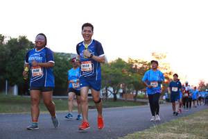 BIB: 9596, 9559, 
                            <button type="button" onclick="openModal(3175390)" class="btn btn-primary btn-sm float-right btn-popup" data-toggle="modal" data-target=".modal-high-quality">
                        <i class="fas fa-shopping-cart"></i> Add to Cart
                    </button>
                                            <button type="button" onclick="isThisMe(3175390, true)" class="btn btn-success btn-sm float-right btn-popup btn-isme hidden" data-toggle="tooltip" data-placement="bottom" title="นี่คือรูปของคุณใช่ไหม คลิกที่นี่เพื่อเอาเข้าอัลบั้ม">
                        <i class="fas fa-plus"></i> Add to album
                    </button>
                    <button type="button" onclick="isThisMe(3175390, false)" class="btn btn-warning btn-sm float-right btn-popup btn-isnotme hidden">
                        <i class="fas fa-ban"></i> Remove from album
                    </button>