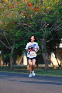 BIB: 8194
                            <button type="button" onclick="openModal(3151882)" class="btn btn-primary btn-sm float-right btn-popup" data-toggle="modal" data-target=".modal-high-quality">
                        <i class="fas fa-shopping-cart"></i> Add to Cart
                    </button>
                                            <button type="button" onclick="isThisMe(3151882, true)" class="btn btn-success btn-sm float-right btn-popup btn-isme hidden" data-toggle="tooltip" data-placement="bottom" title="นี่คือรูปของคุณใช่ไหม คลิกที่นี่เพื่อเอาเข้าอัลบั้ม">
                        <i class="fas fa-plus"></i> Add to album
                    </button>
                    <button type="button" onclick="isThisMe(3151882, false)" class="btn btn-warning btn-sm float-right btn-popup btn-isnotme hidden">
                        <i class="fas fa-ban"></i> Remove from album
                    </button>