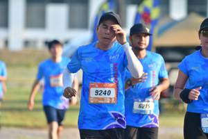 BIB: 9240, 6215
                            <button type="button" onclick="openModal(3477354)" class="btn btn-primary btn-sm float-right btn-popup" data-toggle="modal" data-target=".modal-high-quality">
                        <i class="fas fa-shopping-cart"></i> Add to Cart
                    </button>
                                            <button type="button" onclick="isThisMe(3477354, true)" class="btn btn-success btn-sm float-right btn-popup btn-isme hidden" data-toggle="tooltip" data-placement="bottom" title="นี่คือรูปของคุณใช่ไหม คลิกที่นี่เพื่อเอาเข้าอัลบั้ม">
                        <i class="fas fa-plus"></i> Add to album
                    </button>
                    <button type="button" onclick="isThisMe(3477354, false)" class="btn btn-warning btn-sm float-right btn-popup btn-isnotme hidden">
                        <i class="fas fa-ban"></i> Remove from album
                    </button>