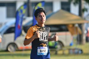 BIB: 6212
                            <button type="button" onclick="openModal(3475356)" class="btn btn-primary btn-sm float-right btn-popup" data-toggle="modal" data-target=".modal-high-quality">
                        <i class="fas fa-shopping-cart"></i> Add to Cart
                    </button>
                                            <button type="button" onclick="isThisMe(3475356, true)" class="btn btn-success btn-sm float-right btn-popup btn-isme hidden" data-toggle="tooltip" data-placement="bottom" title="นี่คือรูปของคุณใช่ไหม คลิกที่นี่เพื่อเอาเข้าอัลบั้ม">
                        <i class="fas fa-plus"></i> Add to album
                    </button>
                    <button type="button" onclick="isThisMe(3475356, false)" class="btn btn-warning btn-sm float-right btn-popup btn-isnotme hidden">
                        <i class="fas fa-ban"></i> Remove from album
                    </button>