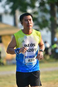 BIB: 201, 6311
                            <button type="button" onclick="openModal(3462483)" class="btn btn-primary btn-sm float-right btn-popup" data-toggle="modal" data-target=".modal-high-quality">
                        <i class="fas fa-shopping-cart"></i> Add to Cart
                    </button>
                                            <button type="button" onclick="isThisMe(3462483, true)" class="btn btn-success btn-sm float-right btn-popup btn-isme hidden" data-toggle="tooltip" data-placement="bottom" title="นี่คือรูปของคุณใช่ไหม คลิกที่นี่เพื่อเอาเข้าอัลบั้ม">
                        <i class="fas fa-plus"></i> Add to album
                    </button>
                    <button type="button" onclick="isThisMe(3462483, false)" class="btn btn-warning btn-sm float-right btn-popup btn-isnotme hidden">
                        <i class="fas fa-ban"></i> Remove from album
                    </button>