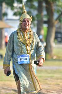 BIB: 6688
                            <button type="button" onclick="openModal(3460679)" class="btn btn-primary btn-sm float-right btn-popup" data-toggle="modal" data-target=".modal-high-quality">
                        <i class="fas fa-shopping-cart"></i> Add to Cart
                    </button>
                                            <button type="button" onclick="isThisMe(3460679, true)" class="btn btn-success btn-sm float-right btn-popup btn-isme hidden" data-toggle="tooltip" data-placement="bottom" title="นี่คือรูปของคุณใช่ไหม คลิกที่นี่เพื่อเอาเข้าอัลบั้ม">
                        <i class="fas fa-plus"></i> Add to album
                    </button>
                    <button type="button" onclick="isThisMe(3460679, false)" class="btn btn-warning btn-sm float-right btn-popup btn-isnotme hidden">
                        <i class="fas fa-ban"></i> Remove from album
                    </button>