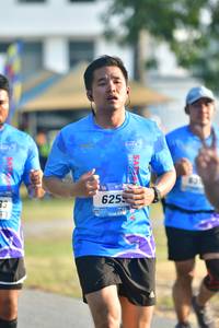 BIB: 625
                            <button type="button" onclick="openModal(3476082)" class="btn btn-primary btn-sm float-right btn-popup" data-toggle="modal" data-target=".modal-high-quality">
                        <i class="fas fa-shopping-cart"></i> Add to Cart
                    </button>
                                            <button type="button" onclick="isThisMe(3476082, true)" class="btn btn-success btn-sm float-right btn-popup btn-isme hidden" data-toggle="tooltip" data-placement="bottom" title="นี่คือรูปของคุณใช่ไหม คลิกที่นี่เพื่อเอาเข้าอัลบั้ม">
                        <i class="fas fa-plus"></i> Add to album
                    </button>
                    <button type="button" onclick="isThisMe(3476082, false)" class="btn btn-warning btn-sm float-right btn-popup btn-isnotme hidden">
                        <i class="fas fa-ban"></i> Remove from album
                    </button>