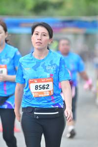 BIB: 8562
                            <button type="button" onclick="openModal(3485202)" class="btn btn-primary btn-sm float-right btn-popup" data-toggle="modal" data-target=".modal-high-quality">
                        <i class="fas fa-shopping-cart"></i> Add to Cart
                    </button>
                                            <button type="button" onclick="isThisMe(3485202, true)" class="btn btn-success btn-sm float-right btn-popup btn-isme hidden" data-toggle="tooltip" data-placement="bottom" title="นี่คือรูปของคุณใช่ไหม คลิกที่นี่เพื่อเอาเข้าอัลบั้ม">
                        <i class="fas fa-plus"></i> Add to album
                    </button>
                    <button type="button" onclick="isThisMe(3485202, false)" class="btn btn-warning btn-sm float-right btn-popup btn-isnotme hidden">
                        <i class="fas fa-ban"></i> Remove from album
                    </button>