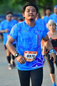 BIB: 897
                            <button type="button" onclick="openModal(3479975)" class="btn btn-primary btn-sm float-right btn-popup" data-toggle="modal" data-target=".modal-high-quality">
                        <i class="fas fa-shopping-cart"></i> Add to Cart
                    </button>
                                            <button type="button" onclick="isThisMe(3479975, true)" class="btn btn-success btn-sm float-right btn-popup btn-isme hidden" data-toggle="tooltip" data-placement="bottom" title="นี่คือรูปของคุณใช่ไหม คลิกที่นี่เพื่อเอาเข้าอัลบั้ม">
                        <i class="fas fa-plus"></i> Add to album
                    </button>
                    <button type="button" onclick="isThisMe(3479975, false)" class="btn btn-warning btn-sm float-right btn-popup btn-isnotme hidden">
                        <i class="fas fa-ban"></i> Remove from album
                    </button>