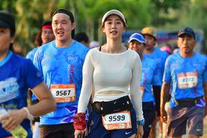 BIB: 9567, 9599
                            <button type="button" onclick="openModal(3479434)" class="btn btn-primary btn-sm float-right btn-popup" data-toggle="modal" data-target=".modal-high-quality">
                        <i class="fas fa-shopping-cart"></i> Add to Cart
                    </button>
                                            <button type="button" onclick="isThisMe(3479434, true)" class="btn btn-success btn-sm float-right btn-popup btn-isme hidden" data-toggle="tooltip" data-placement="bottom" title="นี่คือรูปของคุณใช่ไหม คลิกที่นี่เพื่อเอาเข้าอัลบั้ม">
                        <i class="fas fa-plus"></i> Add to album
                    </button>
                    <button type="button" onclick="isThisMe(3479434, false)" class="btn btn-warning btn-sm float-right btn-popup btn-isnotme hidden">
                        <i class="fas fa-ban"></i> Remove from album
                    </button>