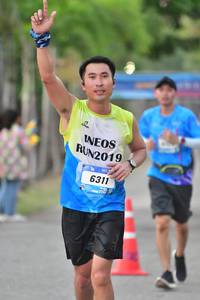 BIB: 2019, 6311
                            <button type="button" onclick="openModal(3474428)" class="btn btn-primary btn-sm float-right btn-popup" data-toggle="modal" data-target=".modal-high-quality">
                        <i class="fas fa-shopping-cart"></i> Add to Cart
                    </button>
                                            <button type="button" onclick="isThisMe(3474428, true)" class="btn btn-success btn-sm float-right btn-popup btn-isme hidden" data-toggle="tooltip" data-placement="bottom" title="นี่คือรูปของคุณใช่ไหม คลิกที่นี่เพื่อเอาเข้าอัลบั้ม">
                        <i class="fas fa-plus"></i> Add to album
                    </button>
                    <button type="button" onclick="isThisMe(3474428, false)" class="btn btn-warning btn-sm float-right btn-popup btn-isnotme hidden">
                        <i class="fas fa-ban"></i> Remove from album
                    </button>