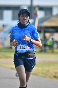 BIB: 6301
                            <button type="button" onclick="openModal(3475476)" class="btn btn-primary btn-sm float-right btn-popup" data-toggle="modal" data-target=".modal-high-quality">
                        <i class="fas fa-shopping-cart"></i> Add to Cart
                    </button>
                                            <button type="button" onclick="isThisMe(3475476, true)" class="btn btn-success btn-sm float-right btn-popup btn-isme hidden" data-toggle="tooltip" data-placement="bottom" title="นี่คือรูปของคุณใช่ไหม คลิกที่นี่เพื่อเอาเข้าอัลบั้ม">
                        <i class="fas fa-plus"></i> Add to album
                    </button>
                    <button type="button" onclick="isThisMe(3475476, false)" class="btn btn-warning btn-sm float-right btn-popup btn-isnotme hidden">
                        <i class="fas fa-ban"></i> Remove from album
                    </button>