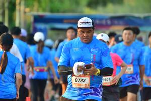 BIB: 8793, 9101
                            <button type="button" onclick="openModal(3479328)" class="btn btn-primary btn-sm float-right btn-popup" data-toggle="modal" data-target=".modal-high-quality">
                        <i class="fas fa-shopping-cart"></i> Add to Cart
                    </button>
                                            <button type="button" onclick="isThisMe(3479328, true)" class="btn btn-success btn-sm float-right btn-popup btn-isme hidden" data-toggle="tooltip" data-placement="bottom" title="นี่คือรูปของคุณใช่ไหม คลิกที่นี่เพื่อเอาเข้าอัลบั้ม">
                        <i class="fas fa-plus"></i> Add to album
                    </button>
                    <button type="button" onclick="isThisMe(3479328, false)" class="btn btn-warning btn-sm float-right btn-popup btn-isnotme hidden">
                        <i class="fas fa-ban"></i> Remove from album
                    </button>