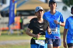 BIB: 169, 6781
                            <button type="button" onclick="openModal(3477168)" class="btn btn-primary btn-sm float-right btn-popup" data-toggle="modal" data-target=".modal-high-quality">
                        <i class="fas fa-shopping-cart"></i> Add to Cart
                    </button>
                                            <button type="button" onclick="isThisMe(3477168, true)" class="btn btn-success btn-sm float-right btn-popup btn-isme hidden" data-toggle="tooltip" data-placement="bottom" title="นี่คือรูปของคุณใช่ไหม คลิกที่นี่เพื่อเอาเข้าอัลบั้ม">
                        <i class="fas fa-plus"></i> Add to album
                    </button>
                    <button type="button" onclick="isThisMe(3477168, false)" class="btn btn-warning btn-sm float-right btn-popup btn-isnotme hidden">
                        <i class="fas fa-ban"></i> Remove from album
                    </button>