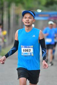 BIB: 6063
                            <button type="button" onclick="openModal(3473963)" class="btn btn-primary btn-sm float-right btn-popup" data-toggle="modal" data-target=".modal-high-quality">
                        <i class="fas fa-shopping-cart"></i> Add to Cart
                    </button>
                                            <button type="button" onclick="isThisMe(3473963, true)" class="btn btn-success btn-sm float-right btn-popup btn-isme hidden" data-toggle="tooltip" data-placement="bottom" title="นี่คือรูปของคุณใช่ไหม คลิกที่นี่เพื่อเอาเข้าอัลบั้ม">
                        <i class="fas fa-plus"></i> Add to album
                    </button>
                    <button type="button" onclick="isThisMe(3473963, false)" class="btn btn-warning btn-sm float-right btn-popup btn-isnotme hidden">
                        <i class="fas fa-ban"></i> Remove from album
                    </button>
