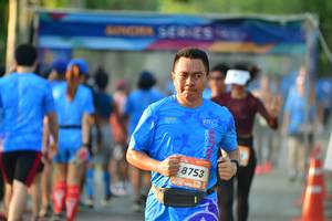 BIB: 8753
                            <button type="button" onclick="openModal(3478343)" class="btn btn-primary btn-sm float-right btn-popup" data-toggle="modal" data-target=".modal-high-quality">
                        <i class="fas fa-shopping-cart"></i> Add to Cart
                    </button>
                                            <button type="button" onclick="isThisMe(3478343, true)" class="btn btn-success btn-sm float-right btn-popup btn-isme hidden" data-toggle="tooltip" data-placement="bottom" title="นี่คือรูปของคุณใช่ไหม คลิกที่นี่เพื่อเอาเข้าอัลบั้ม">
                        <i class="fas fa-plus"></i> Add to album
                    </button>
                    <button type="button" onclick="isThisMe(3478343, false)" class="btn btn-warning btn-sm float-right btn-popup btn-isnotme hidden">
                        <i class="fas fa-ban"></i> Remove from album
                    </button>