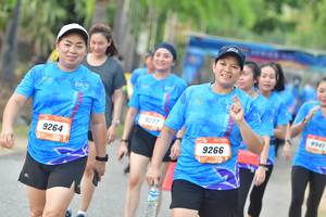 BIB: 9264, 9266
                            <button type="button" onclick="openModal(3484088)" class="btn btn-primary btn-sm float-right btn-popup" data-toggle="modal" data-target=".modal-high-quality">
                        <i class="fas fa-shopping-cart"></i> Add to Cart
                    </button>
                                            <button type="button" onclick="isThisMe(3484088, true)" class="btn btn-success btn-sm float-right btn-popup btn-isme hidden" data-toggle="tooltip" data-placement="bottom" title="นี่คือรูปของคุณใช่ไหม คลิกที่นี่เพื่อเอาเข้าอัลบั้ม">
                        <i class="fas fa-plus"></i> Add to album
                    </button>
                    <button type="button" onclick="isThisMe(3484088, false)" class="btn btn-warning btn-sm float-right btn-popup btn-isnotme hidden">
                        <i class="fas fa-ban"></i> Remove from album
                    </button>