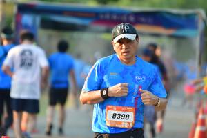 BIB: 8398
                            <button type="button" onclick="openModal(3477846)" class="btn btn-primary btn-sm float-right btn-popup" data-toggle="modal" data-target=".modal-high-quality">
                        <i class="fas fa-shopping-cart"></i> Add to Cart
                    </button>
                                            <button type="button" onclick="isThisMe(3477846, true)" class="btn btn-success btn-sm float-right btn-popup btn-isme hidden" data-toggle="tooltip" data-placement="bottom" title="นี่คือรูปของคุณใช่ไหม คลิกที่นี่เพื่อเอาเข้าอัลบั้ม">
                        <i class="fas fa-plus"></i> Add to album
                    </button>
                    <button type="button" onclick="isThisMe(3477846, false)" class="btn btn-warning btn-sm float-right btn-popup btn-isnotme hidden">
                        <i class="fas fa-ban"></i> Remove from album
                    </button>