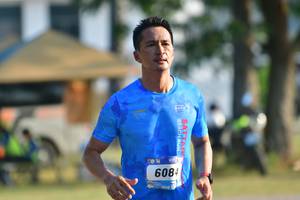 BIB: 6084
                            <button type="button" onclick="openModal(3460800)" class="btn btn-primary btn-sm float-right btn-popup" data-toggle="modal" data-target=".modal-high-quality">
                        <i class="fas fa-shopping-cart"></i> Add to Cart
                    </button>
                                            <button type="button" onclick="isThisMe(3460800, true)" class="btn btn-success btn-sm float-right btn-popup btn-isme hidden" data-toggle="tooltip" data-placement="bottom" title="นี่คือรูปของคุณใช่ไหม คลิกที่นี่เพื่อเอาเข้าอัลบั้ม">
                        <i class="fas fa-plus"></i> Add to album
                    </button>
                    <button type="button" onclick="isThisMe(3460800, false)" class="btn btn-warning btn-sm float-right btn-popup btn-isnotme hidden">
                        <i class="fas fa-ban"></i> Remove from album
                    </button>