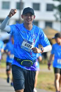 BIB: 6124
                            <button type="button" onclick="openModal(3462108)" class="btn btn-primary btn-sm float-right btn-popup" data-toggle="modal" data-target=".modal-high-quality">
                        <i class="fas fa-shopping-cart"></i> Add to Cart
                    </button>
                                            <button type="button" onclick="isThisMe(3462108, true)" class="btn btn-success btn-sm float-right btn-popup btn-isme hidden" data-toggle="tooltip" data-placement="bottom" title="นี่คือรูปของคุณใช่ไหม คลิกที่นี่เพื่อเอาเข้าอัลบั้ม">
                        <i class="fas fa-plus"></i> Add to album
                    </button>
                    <button type="button" onclick="isThisMe(3462108, false)" class="btn btn-warning btn-sm float-right btn-popup btn-isnotme hidden">
                        <i class="fas fa-ban"></i> Remove from album
                    </button>