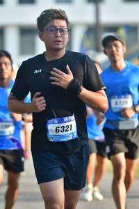 BIB: 6321
                            <button type="button" onclick="openModal(3462832)" class="btn btn-primary btn-sm float-right btn-popup" data-toggle="modal" data-target=".modal-high-quality">
                        <i class="fas fa-shopping-cart"></i> Add to Cart
                    </button>
                                            <button type="button" onclick="isThisMe(3462832, true)" class="btn btn-success btn-sm float-right btn-popup btn-isme hidden" data-toggle="tooltip" data-placement="bottom" title="นี่คือรูปของคุณใช่ไหม คลิกที่นี่เพื่อเอาเข้าอัลบั้ม">
                        <i class="fas fa-plus"></i> Add to album
                    </button>
                    <button type="button" onclick="isThisMe(3462832, false)" class="btn btn-warning btn-sm float-right btn-popup btn-isnotme hidden">
                        <i class="fas fa-ban"></i> Remove from album
                    </button>