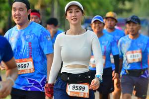 BIB: 9567, 9599
                            <button type="button" onclick="openModal(3479439)" class="btn btn-primary btn-sm float-right btn-popup" data-toggle="modal" data-target=".modal-high-quality">
                        <i class="fas fa-shopping-cart"></i> Add to Cart
                    </button>
                                            <button type="button" onclick="isThisMe(3479439, true)" class="btn btn-success btn-sm float-right btn-popup btn-isme hidden" data-toggle="tooltip" data-placement="bottom" title="นี่คือรูปของคุณใช่ไหม คลิกที่นี่เพื่อเอาเข้าอัลบั้ม">
                        <i class="fas fa-plus"></i> Add to album
                    </button>
                    <button type="button" onclick="isThisMe(3479439, false)" class="btn btn-warning btn-sm float-right btn-popup btn-isnotme hidden">
                        <i class="fas fa-ban"></i> Remove from album
                    </button>