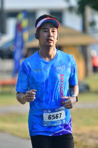 BIB: 6567
                            <button type="button" onclick="openModal(3476131)" class="btn btn-primary btn-sm float-right btn-popup" data-toggle="modal" data-target=".modal-high-quality">
                        <i class="fas fa-shopping-cart"></i> Add to Cart
                    </button>
                                            <button type="button" onclick="isThisMe(3476131, true)" class="btn btn-success btn-sm float-right btn-popup btn-isme hidden" data-toggle="tooltip" data-placement="bottom" title="นี่คือรูปของคุณใช่ไหม คลิกที่นี่เพื่อเอาเข้าอัลบั้ม">
                        <i class="fas fa-plus"></i> Add to album
                    </button>
                    <button type="button" onclick="isThisMe(3476131, false)" class="btn btn-warning btn-sm float-right btn-popup btn-isnotme hidden">
                        <i class="fas fa-ban"></i> Remove from album
                    </button>