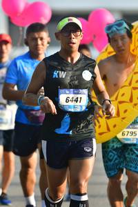 BIB: 6441
                            <button type="button" onclick="openModal(3462434)" class="btn btn-primary btn-sm float-right btn-popup" data-toggle="modal" data-target=".modal-high-quality">
                        <i class="fas fa-shopping-cart"></i> Add to Cart
                    </button>
                                            <button type="button" onclick="isThisMe(3462434, true)" class="btn btn-success btn-sm float-right btn-popup btn-isme hidden" data-toggle="tooltip" data-placement="bottom" title="นี่คือรูปของคุณใช่ไหม คลิกที่นี่เพื่อเอาเข้าอัลบั้ม">
                        <i class="fas fa-plus"></i> Add to album
                    </button>
                    <button type="button" onclick="isThisMe(3462434, false)" class="btn btn-warning btn-sm float-right btn-popup btn-isnotme hidden">
                        <i class="fas fa-ban"></i> Remove from album
                    </button>