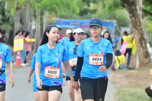 BIB: 8834, 960, 8835
                            <button type="button" onclick="openModal(3484588)" class="btn btn-primary btn-sm float-right btn-popup" data-toggle="modal" data-target=".modal-high-quality">
                        <i class="fas fa-shopping-cart"></i> Add to Cart
                    </button>
                                            <button type="button" onclick="isThisMe(3484588, true)" class="btn btn-success btn-sm float-right btn-popup btn-isme hidden" data-toggle="tooltip" data-placement="bottom" title="นี่คือรูปของคุณใช่ไหม คลิกที่นี่เพื่อเอาเข้าอัลบั้ม">
                        <i class="fas fa-plus"></i> Add to album
                    </button>
                    <button type="button" onclick="isThisMe(3484588, false)" class="btn btn-warning btn-sm float-right btn-popup btn-isnotme hidden">
                        <i class="fas fa-ban"></i> Remove from album
                    </button>