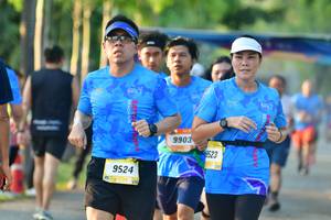 BIB: 990, 523, 9524
                            <button type="button" onclick="openModal(3477906)" class="btn btn-primary btn-sm float-right btn-popup" data-toggle="modal" data-target=".modal-high-quality">
                        <i class="fas fa-shopping-cart"></i> Add to Cart
                    </button>
                                            <button type="button" onclick="isThisMe(3477906, true)" class="btn btn-success btn-sm float-right btn-popup btn-isme hidden" data-toggle="tooltip" data-placement="bottom" title="นี่คือรูปของคุณใช่ไหม คลิกที่นี่เพื่อเอาเข้าอัลบั้ม">
                        <i class="fas fa-plus"></i> Add to album
                    </button>
                    <button type="button" onclick="isThisMe(3477906, false)" class="btn btn-warning btn-sm float-right btn-popup btn-isnotme hidden">
                        <i class="fas fa-ban"></i> Remove from album
                    </button>