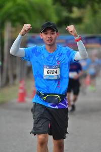 BIB: 6124
                            <button type="button" onclick="openModal(3474437)" class="btn btn-primary btn-sm float-right btn-popup" data-toggle="modal" data-target=".modal-high-quality">
                        <i class="fas fa-shopping-cart"></i> Add to Cart
                    </button>
                                            <button type="button" onclick="isThisMe(3474437, true)" class="btn btn-success btn-sm float-right btn-popup btn-isme hidden" data-toggle="tooltip" data-placement="bottom" title="นี่คือรูปของคุณใช่ไหม คลิกที่นี่เพื่อเอาเข้าอัลบั้ม">
                        <i class="fas fa-plus"></i> Add to album
                    </button>
                    <button type="button" onclick="isThisMe(3474437, false)" class="btn btn-warning btn-sm float-right btn-popup btn-isnotme hidden">
                        <i class="fas fa-ban"></i> Remove from album
                    </button>