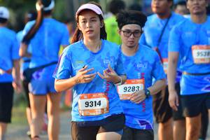 BIB: 9538, 9283, 9314
                            <button type="button" onclick="openModal(3479443)" class="btn btn-primary btn-sm float-right btn-popup" data-toggle="modal" data-target=".modal-high-quality">
                        <i class="fas fa-shopping-cart"></i> Add to Cart
                    </button>
                                            <button type="button" onclick="isThisMe(3479443, true)" class="btn btn-success btn-sm float-right btn-popup btn-isme hidden" data-toggle="tooltip" data-placement="bottom" title="นี่คือรูปของคุณใช่ไหม คลิกที่นี่เพื่อเอาเข้าอัลบั้ม">
                        <i class="fas fa-plus"></i> Add to album
                    </button>
                    <button type="button" onclick="isThisMe(3479443, false)" class="btn btn-warning btn-sm float-right btn-popup btn-isnotme hidden">
                        <i class="fas fa-ban"></i> Remove from album
                    </button>