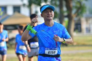 BIB: 6150
                            <button type="button" onclick="openModal(3477166)" class="btn btn-primary btn-sm float-right btn-popup" data-toggle="modal" data-target=".modal-high-quality">
                        <i class="fas fa-shopping-cart"></i> Add to Cart
                    </button>
                                            <button type="button" onclick="isThisMe(3477166, true)" class="btn btn-success btn-sm float-right btn-popup btn-isme hidden" data-toggle="tooltip" data-placement="bottom" title="นี่คือรูปของคุณใช่ไหม คลิกที่นี่เพื่อเอาเข้าอัลบั้ม">
                        <i class="fas fa-plus"></i> Add to album
                    </button>
                    <button type="button" onclick="isThisMe(3477166, false)" class="btn btn-warning btn-sm float-right btn-popup btn-isnotme hidden">
                        <i class="fas fa-ban"></i> Remove from album
                    </button>