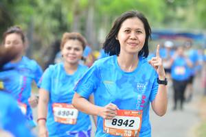 BIB: 8904, 8942
                            <button type="button" onclick="openModal(3484105)" class="btn btn-primary btn-sm float-right btn-popup" data-toggle="modal" data-target=".modal-high-quality">
                        <i class="fas fa-shopping-cart"></i> Add to Cart
                    </button>
                                            <button type="button" onclick="isThisMe(3484105, true)" class="btn btn-success btn-sm float-right btn-popup btn-isme hidden" data-toggle="tooltip" data-placement="bottom" title="นี่คือรูปของคุณใช่ไหม คลิกที่นี่เพื่อเอาเข้าอัลบั้ม">
                        <i class="fas fa-plus"></i> Add to album
                    </button>
                    <button type="button" onclick="isThisMe(3484105, false)" class="btn btn-warning btn-sm float-right btn-popup btn-isnotme hidden">
                        <i class="fas fa-ban"></i> Remove from album
                    </button>