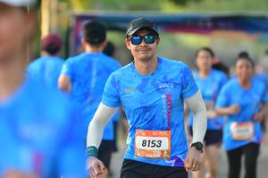 BIB: 8153
                            <button type="button" onclick="openModal(3478841)" class="btn btn-primary btn-sm float-right btn-popup" data-toggle="modal" data-target=".modal-high-quality">
                        <i class="fas fa-shopping-cart"></i> Add to Cart
                    </button>
                                            <button type="button" onclick="isThisMe(3478841, true)" class="btn btn-success btn-sm float-right btn-popup btn-isme hidden" data-toggle="tooltip" data-placement="bottom" title="นี่คือรูปของคุณใช่ไหม คลิกที่นี่เพื่อเอาเข้าอัลบั้ม">
                        <i class="fas fa-plus"></i> Add to album
                    </button>
                    <button type="button" onclick="isThisMe(3478841, false)" class="btn btn-warning btn-sm float-right btn-popup btn-isnotme hidden">
                        <i class="fas fa-ban"></i> Remove from album
                    </button>