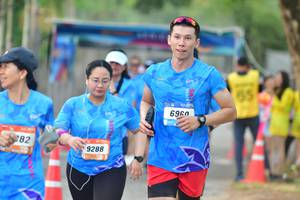 BIB: 6960, 282, 9288
                            <button type="button" onclick="openModal(3484117)" class="btn btn-primary btn-sm float-right btn-popup" data-toggle="modal" data-target=".modal-high-quality">
                        <i class="fas fa-shopping-cart"></i> Add to Cart
                    </button>
                                            <button type="button" onclick="isThisMe(3484117, true)" class="btn btn-success btn-sm float-right btn-popup btn-isme hidden" data-toggle="tooltip" data-placement="bottom" title="นี่คือรูปของคุณใช่ไหม คลิกที่นี่เพื่อเอาเข้าอัลบั้ม">
                        <i class="fas fa-plus"></i> Add to album
                    </button>
                    <button type="button" onclick="isThisMe(3484117, false)" class="btn btn-warning btn-sm float-right btn-popup btn-isnotme hidden">
                        <i class="fas fa-ban"></i> Remove from album
                    </button>