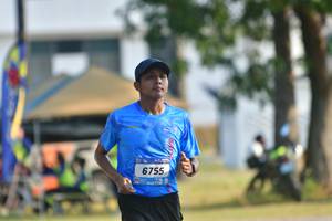 BIB: 6755
                            <button type="button" onclick="openModal(3460395)" class="btn btn-primary btn-sm float-right btn-popup" data-toggle="modal" data-target=".modal-high-quality">
                        <i class="fas fa-shopping-cart"></i> Add to Cart
                    </button>
                                            <button type="button" onclick="isThisMe(3460395, true)" class="btn btn-success btn-sm float-right btn-popup btn-isme hidden" data-toggle="tooltip" data-placement="bottom" title="นี่คือรูปของคุณใช่ไหม คลิกที่นี่เพื่อเอาเข้าอัลบั้ม">
                        <i class="fas fa-plus"></i> Add to album
                    </button>
                    <button type="button" onclick="isThisMe(3460395, false)" class="btn btn-warning btn-sm float-right btn-popup btn-isnotme hidden">
                        <i class="fas fa-ban"></i> Remove from album
                    </button>