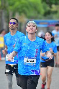 BIB: 6260
                            <button type="button" onclick="openModal(3473193)" class="btn btn-primary btn-sm float-right btn-popup" data-toggle="modal" data-target=".modal-high-quality">
                        <i class="fas fa-shopping-cart"></i> Add to Cart
                    </button>
                                            <button type="button" onclick="isThisMe(3473193, true)" class="btn btn-success btn-sm float-right btn-popup btn-isme hidden" data-toggle="tooltip" data-placement="bottom" title="นี่คือรูปของคุณใช่ไหม คลิกที่นี่เพื่อเอาเข้าอัลบั้ม">
                        <i class="fas fa-plus"></i> Add to album
                    </button>
                    <button type="button" onclick="isThisMe(3473193, false)" class="btn btn-warning btn-sm float-right btn-popup btn-isnotme hidden">
                        <i class="fas fa-ban"></i> Remove from album
                    </button>