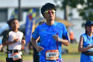 BIB: 846
                            <button type="button" onclick="openModal(3477251)" class="btn btn-primary btn-sm float-right btn-popup" data-toggle="modal" data-target=".modal-high-quality">
                        <i class="fas fa-shopping-cart"></i> Add to Cart
                    </button>
                                            <button type="button" onclick="isThisMe(3477251, true)" class="btn btn-success btn-sm float-right btn-popup btn-isme hidden" data-toggle="tooltip" data-placement="bottom" title="นี่คือรูปของคุณใช่ไหม คลิกที่นี่เพื่อเอาเข้าอัลบั้ม">
                        <i class="fas fa-plus"></i> Add to album
                    </button>
                    <button type="button" onclick="isThisMe(3477251, false)" class="btn btn-warning btn-sm float-right btn-popup btn-isnotme hidden">
                        <i class="fas fa-ban"></i> Remove from album
                    </button>