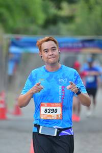 BIB: 8390
                            <button type="button" onclick="openModal(3473352)" class="btn btn-primary btn-sm float-right btn-popup" data-toggle="modal" data-target=".modal-high-quality">
                        <i class="fas fa-shopping-cart"></i> Add to Cart
                    </button>
                                            <button type="button" onclick="isThisMe(3473352, true)" class="btn btn-success btn-sm float-right btn-popup btn-isme hidden" data-toggle="tooltip" data-placement="bottom" title="นี่คือรูปของคุณใช่ไหม คลิกที่นี่เพื่อเอาเข้าอัลบั้ม">
                        <i class="fas fa-plus"></i> Add to album
                    </button>
                    <button type="button" onclick="isThisMe(3473352, false)" class="btn btn-warning btn-sm float-right btn-popup btn-isnotme hidden">
                        <i class="fas fa-ban"></i> Remove from album
                    </button>