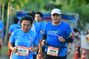 BIB: 201, 9600, 9672
                            <button type="button" onclick="openModal(3479029)" class="btn btn-primary btn-sm float-right btn-popup" data-toggle="modal" data-target=".modal-high-quality">
                        <i class="fas fa-shopping-cart"></i> Add to Cart
                    </button>
                                            <button type="button" onclick="isThisMe(3479029, true)" class="btn btn-success btn-sm float-right btn-popup btn-isme hidden" data-toggle="tooltip" data-placement="bottom" title="นี่คือรูปของคุณใช่ไหม คลิกที่นี่เพื่อเอาเข้าอัลบั้ม">
                        <i class="fas fa-plus"></i> Add to album
                    </button>
                    <button type="button" onclick="isThisMe(3479029, false)" class="btn btn-warning btn-sm float-right btn-popup btn-isnotme hidden">
                        <i class="fas fa-ban"></i> Remove from album
                    </button>