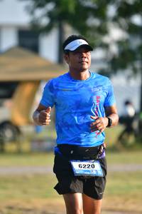 BIB: 6220
                            <button type="button" onclick="openModal(3475556)" class="btn btn-primary btn-sm float-right btn-popup" data-toggle="modal" data-target=".modal-high-quality">
                        <i class="fas fa-shopping-cart"></i> Add to Cart
                    </button>
                                            <button type="button" onclick="isThisMe(3475556, true)" class="btn btn-success btn-sm float-right btn-popup btn-isme hidden" data-toggle="tooltip" data-placement="bottom" title="นี่คือรูปของคุณใช่ไหม คลิกที่นี่เพื่อเอาเข้าอัลบั้ม">
                        <i class="fas fa-plus"></i> Add to album
                    </button>
                    <button type="button" onclick="isThisMe(3475556, false)" class="btn btn-warning btn-sm float-right btn-popup btn-isnotme hidden">
                        <i class="fas fa-ban"></i> Remove from album
                    </button>