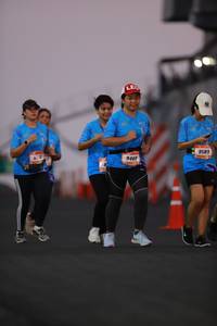 BIB: 9589, 9469
                            <button type="button" onclick="openModal(3378341)" class="btn btn-primary btn-sm float-right btn-popup" data-toggle="modal" data-target=".modal-high-quality">
                        <i class="fas fa-shopping-cart"></i> Add to Cart
                    </button>
                                            <button type="button" onclick="isThisMe(3378341, true)" class="btn btn-success btn-sm float-right btn-popup btn-isme hidden" data-toggle="tooltip" data-placement="bottom" title="นี่คือรูปของคุณใช่ไหม คลิกที่นี่เพื่อเอาเข้าอัลบั้ม">
                        <i class="fas fa-plus"></i> Add to album
                    </button>
                    <button type="button" onclick="isThisMe(3378341, false)" class="btn btn-warning btn-sm float-right btn-popup btn-isnotme hidden">
                        <i class="fas fa-ban"></i> Remove from album
                    </button>